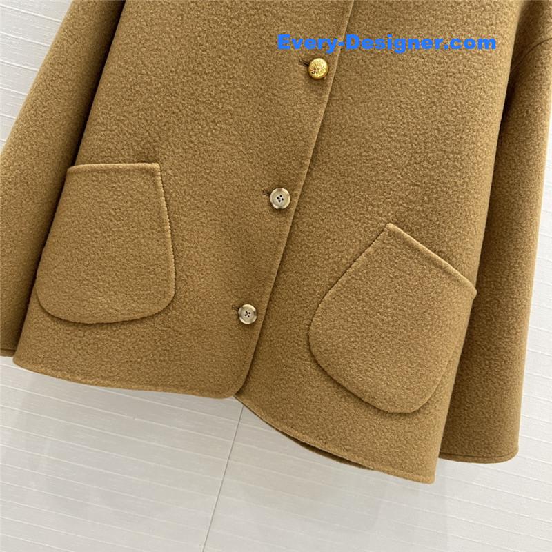 L0ew* short coat