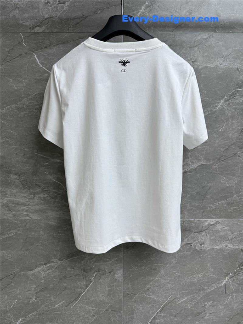 D10r gold thread embroidered t-shirt