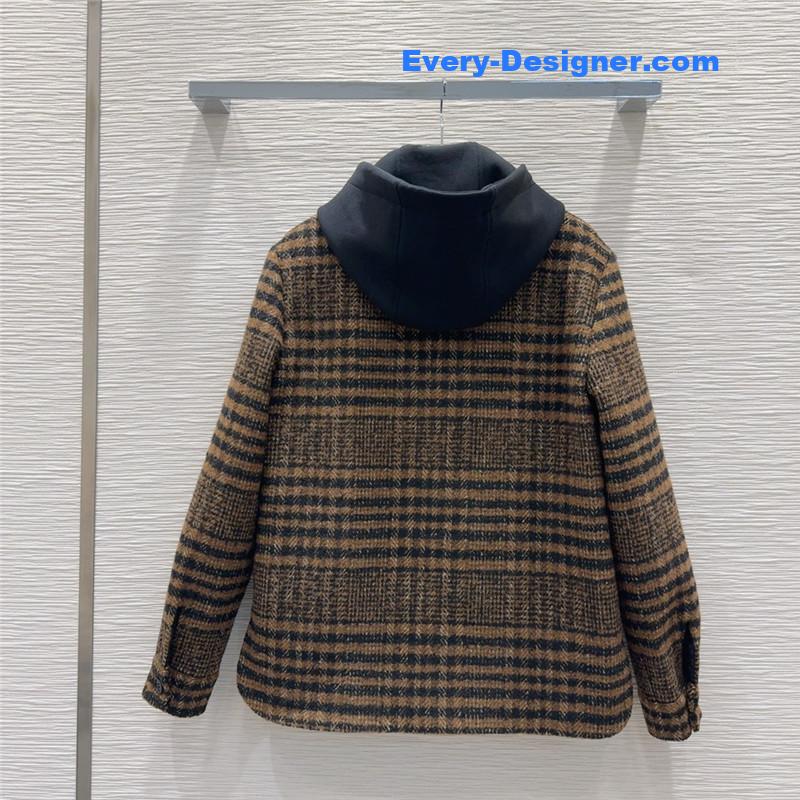 Ce1i*e new coat