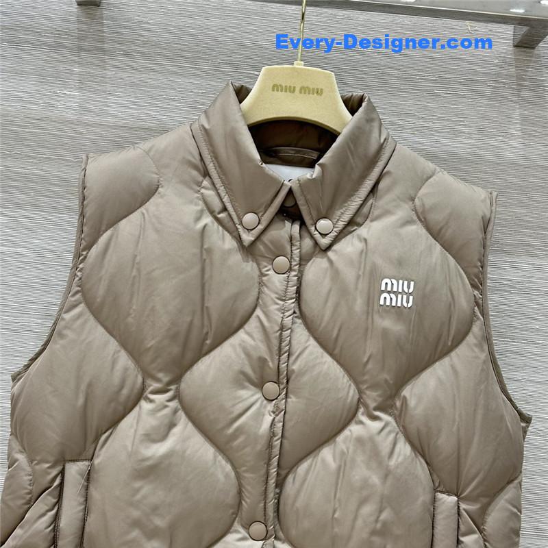 M1um1u cotton vest