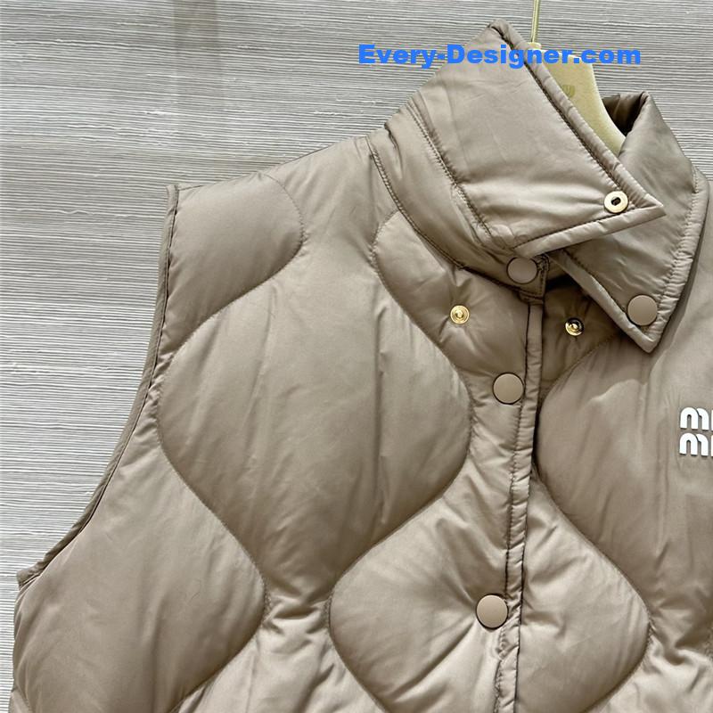 M1um1u cotton vest