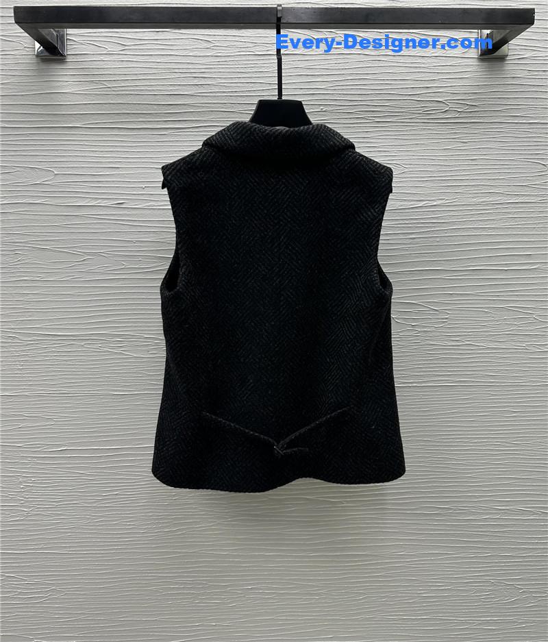 Ch**el waistcoat