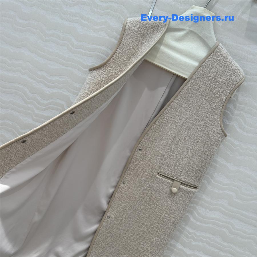 Pra*a wool vest