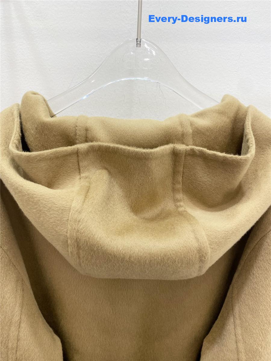 Pra*a hooded coat