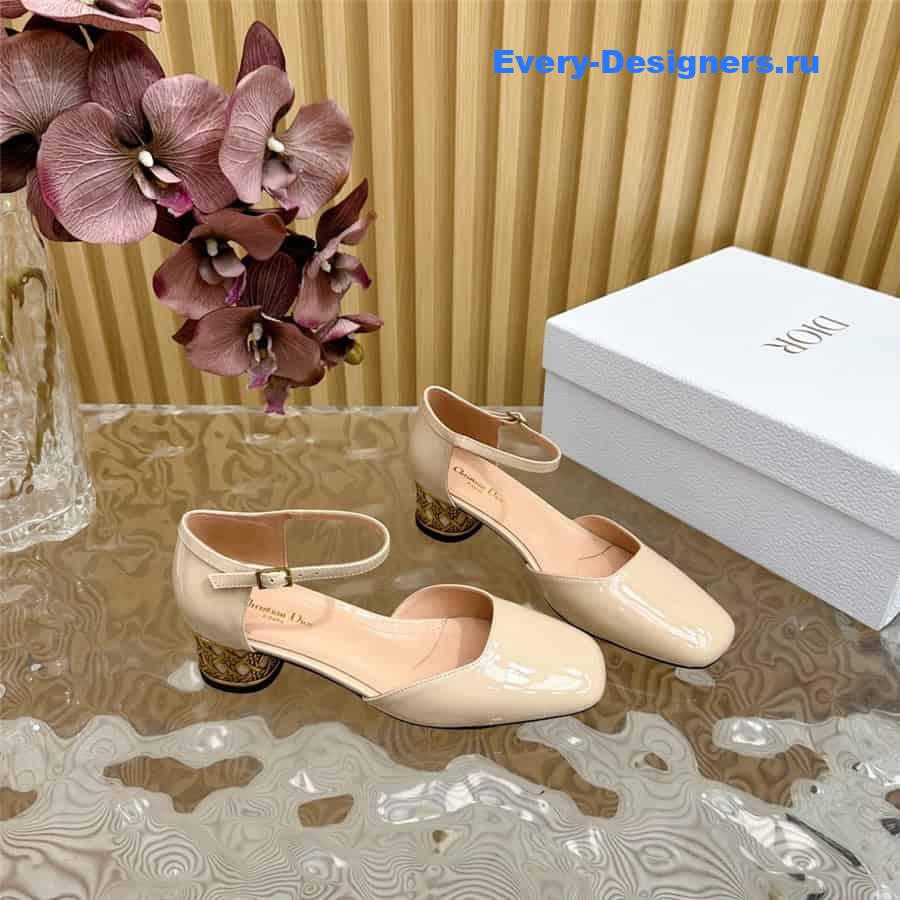 jolie D10r nude patent calfskin pumps