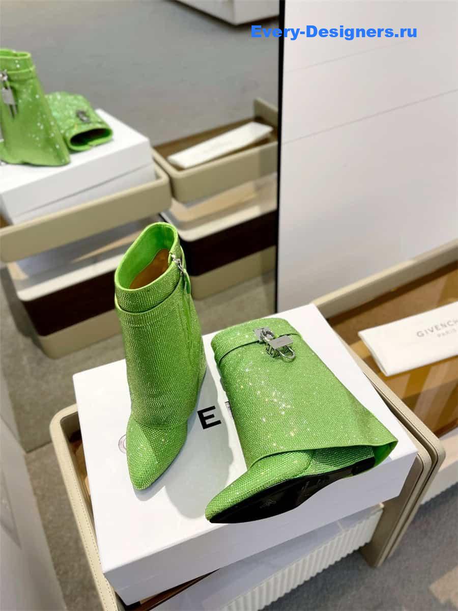 Givenchy Shark Lock Ankle Boots in Green