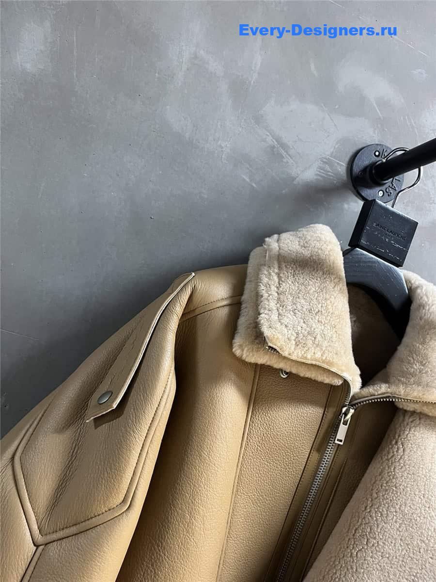 Y51 fur coat