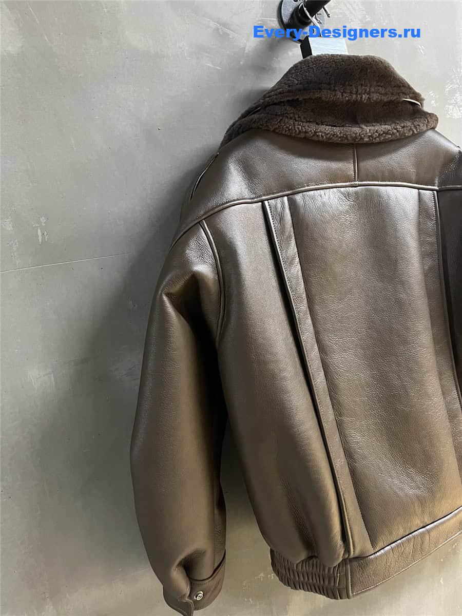 Y51 fur coat