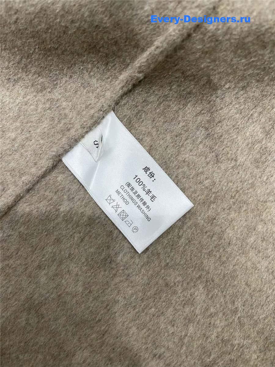 H**me5 wool coat