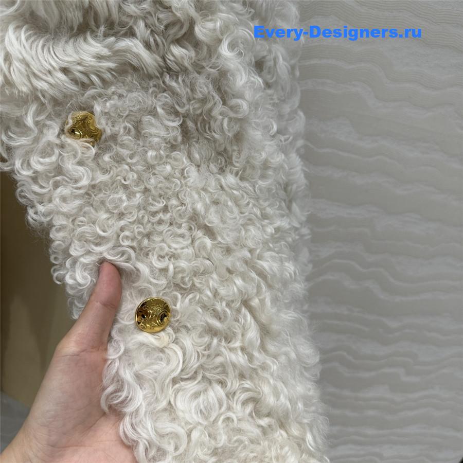Ce1i*e fur coat