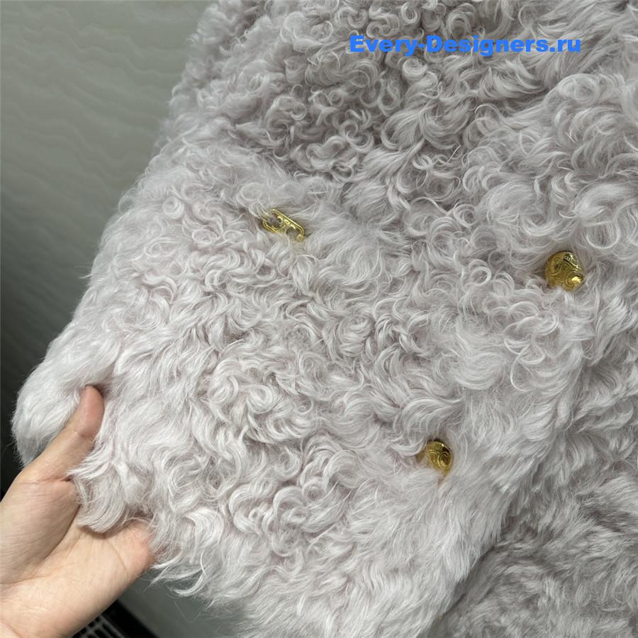 Ce1i*e fur coat