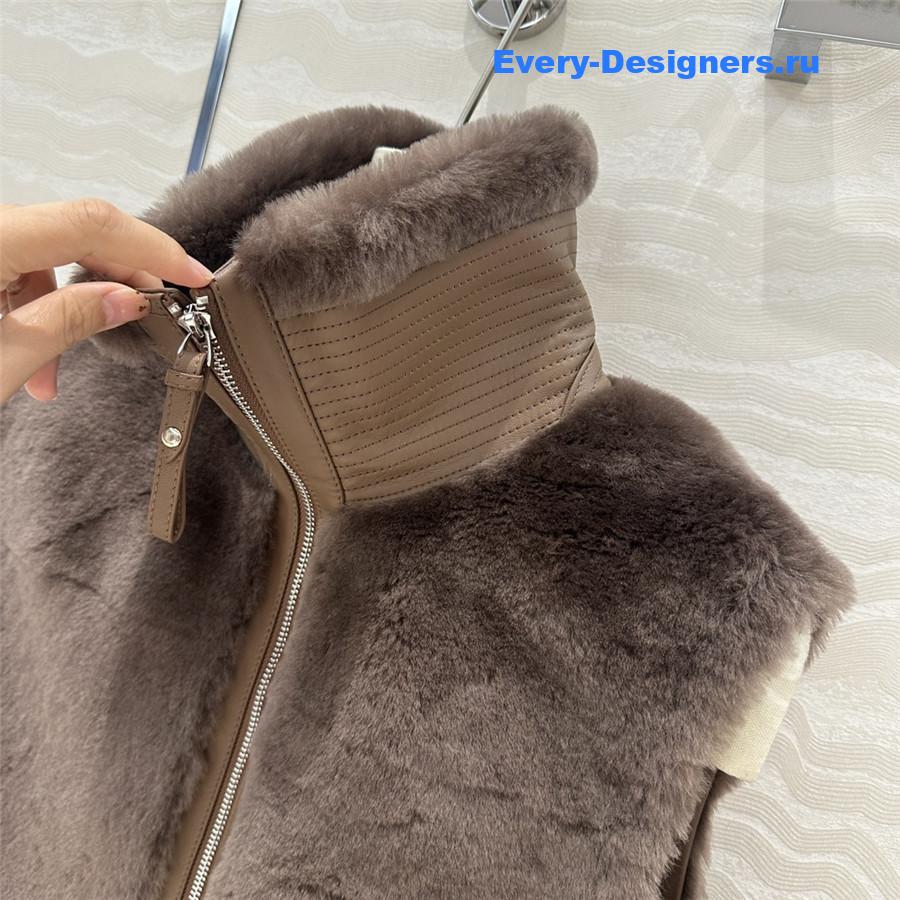 H**me5 reversible shearling vest