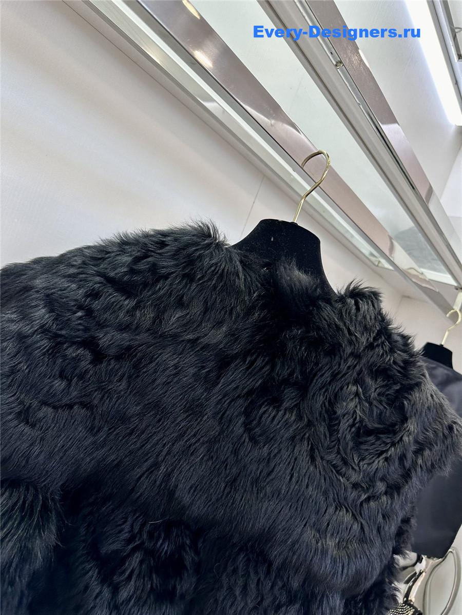 Ce1i*e fur coat