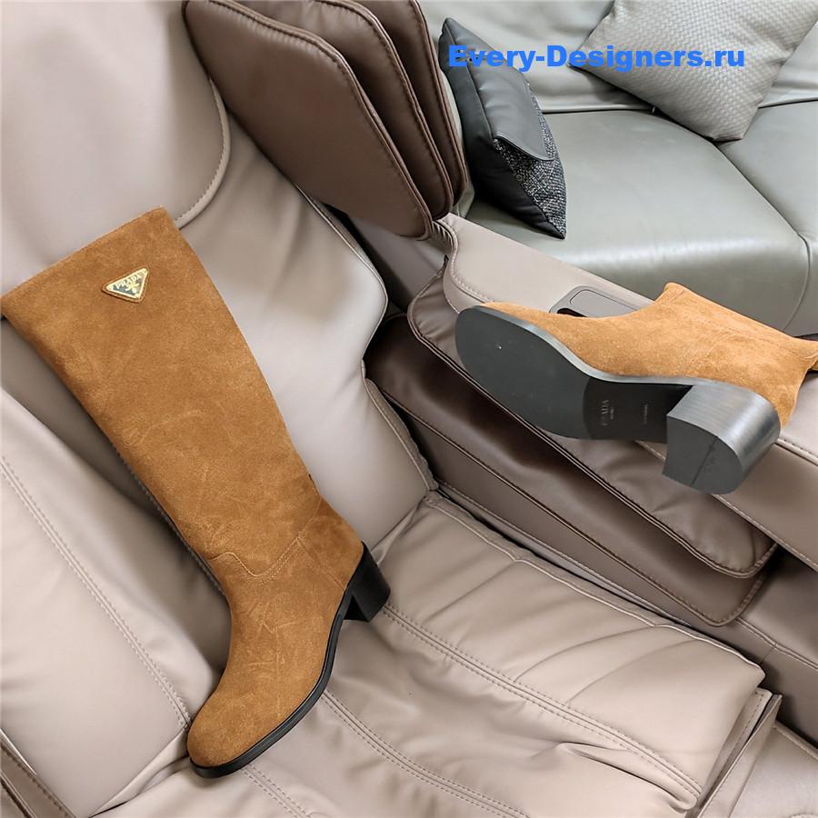 Pra*a women’s suede brown boots