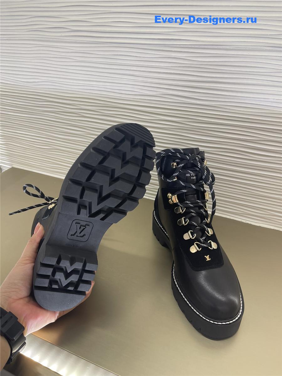 l0vis Vvtt0n territory flat ranger boots black