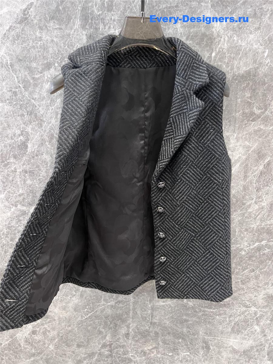 Ch**el waistcoat