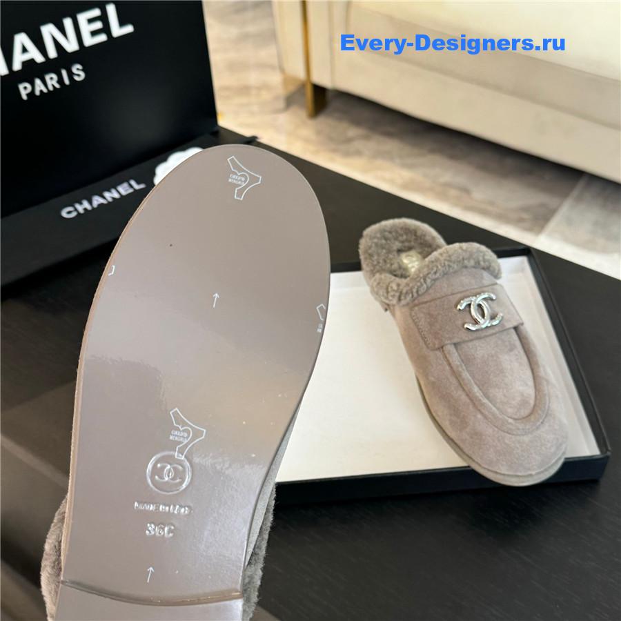 CC lambswool shoes