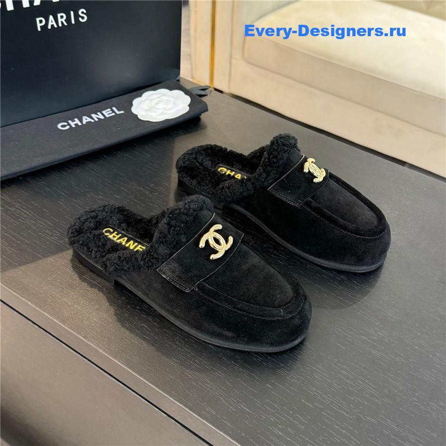 CC lambswool shoes