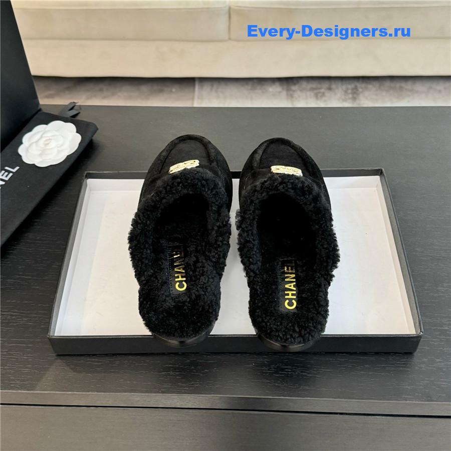 CC lambswool shoes