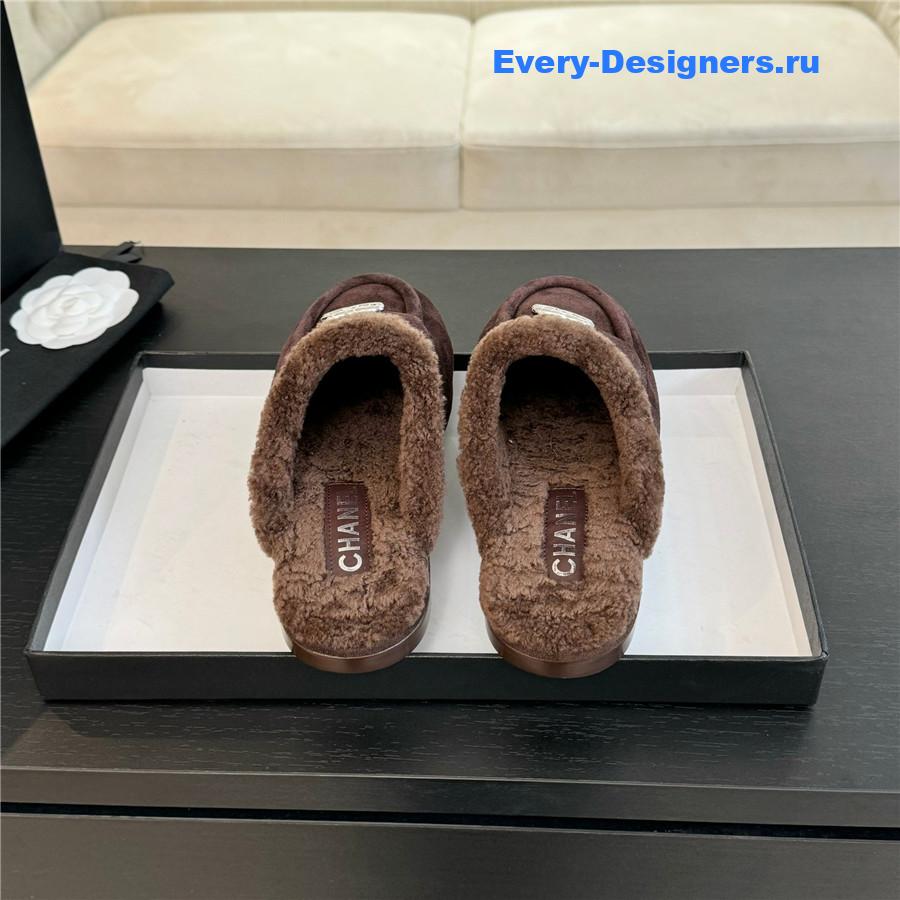 CC lambswool shoes