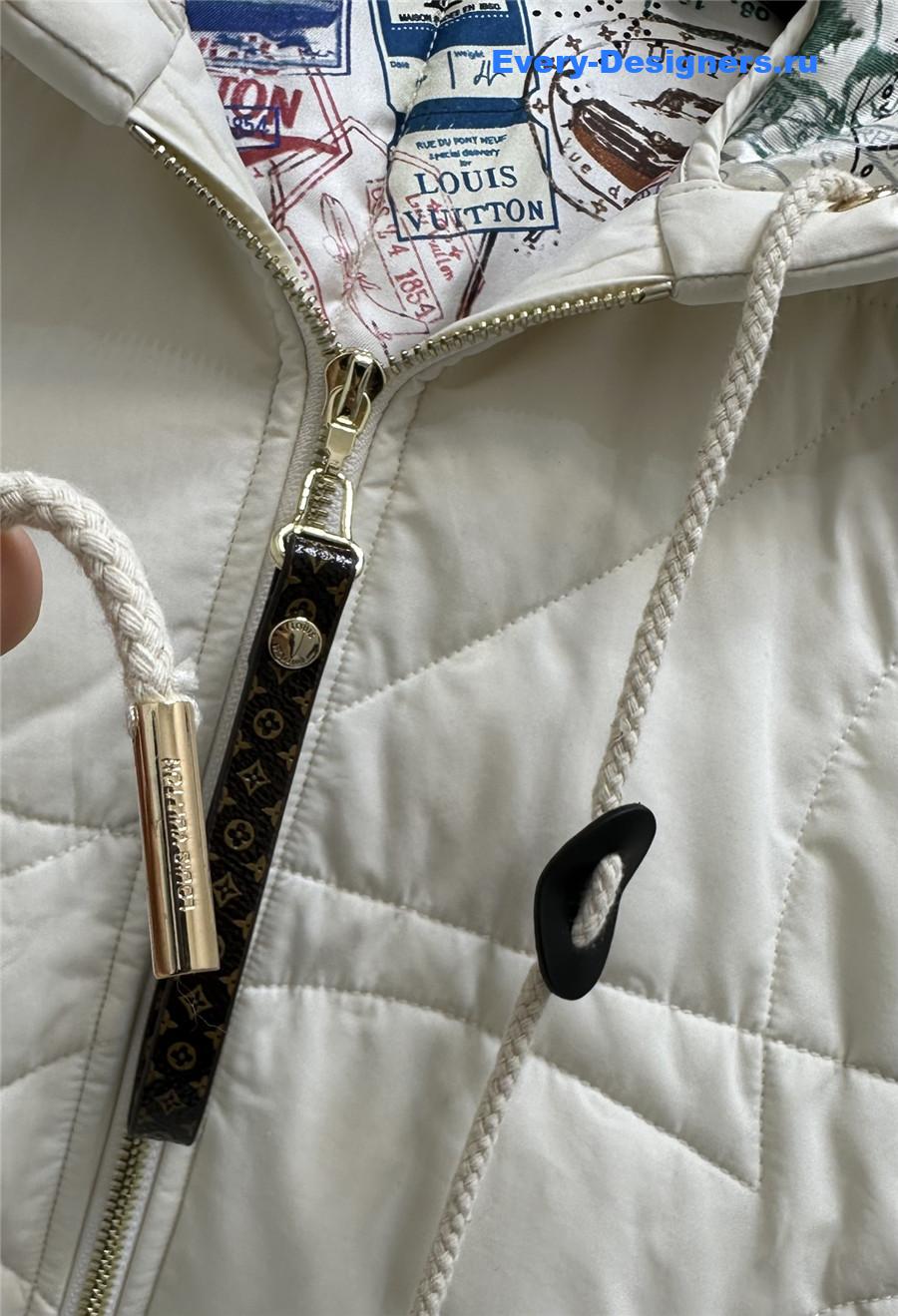 l0vis Vvtt0n lv padded hooded jacket