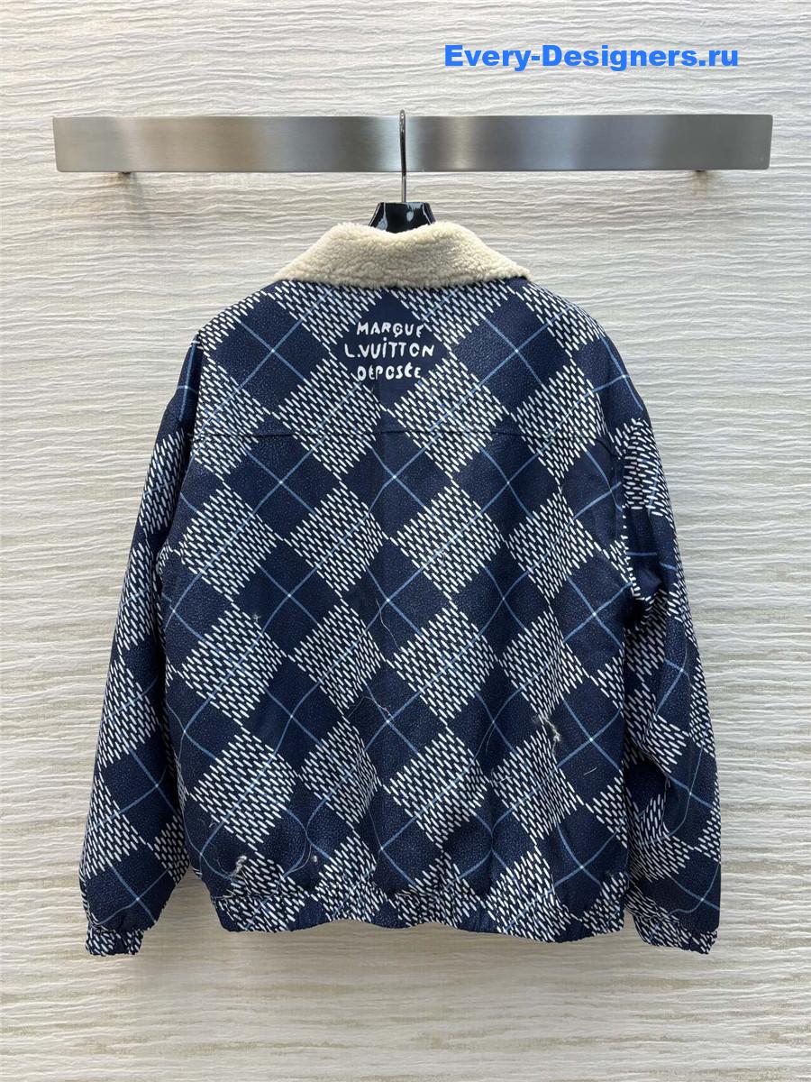 l0vis Vvtt0n lv check lambskin coat