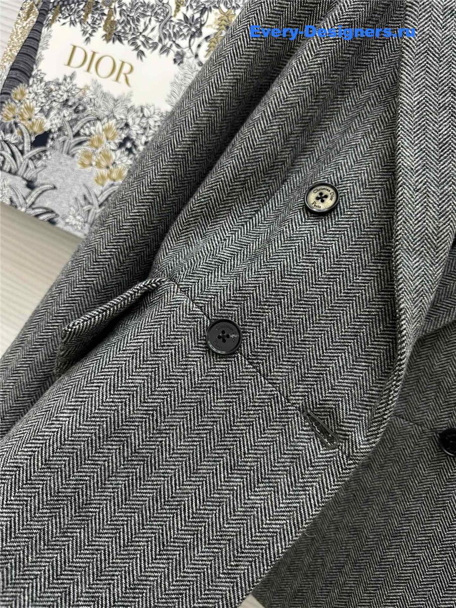 D10r waist coat