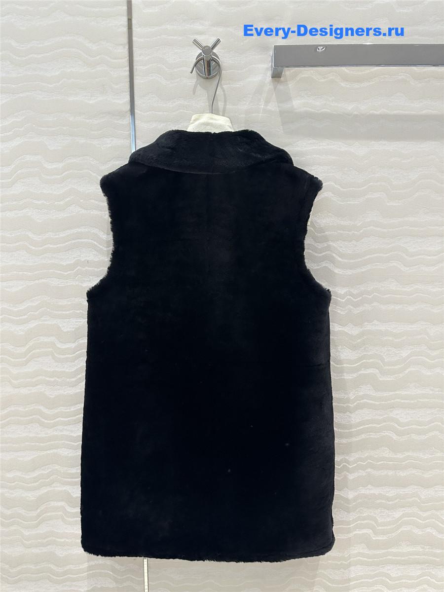 H**me5 reversible shearling vest