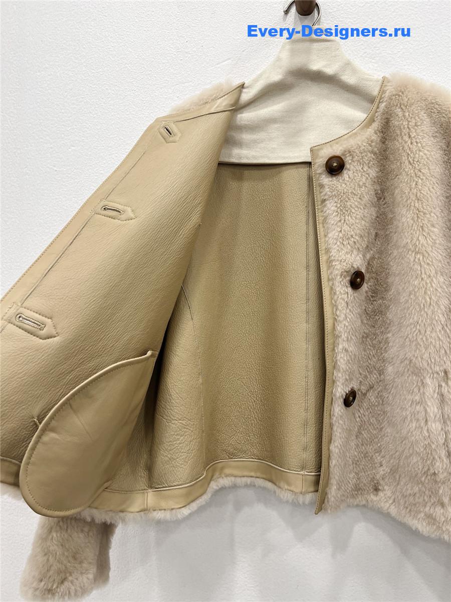 Vanitoo shearling coat
