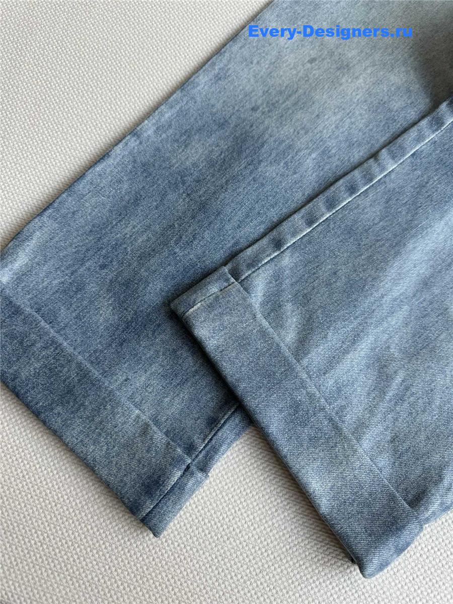 Ch**el new jeans