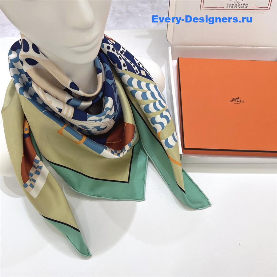 H**me5 “gaucho saddle” 90 scarf