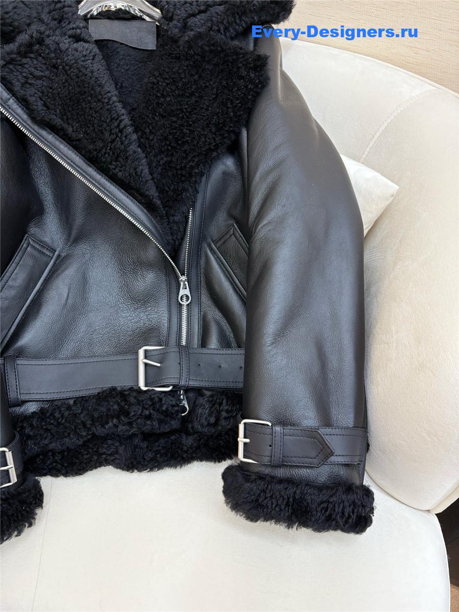 L0r0 P1ana shearling coat