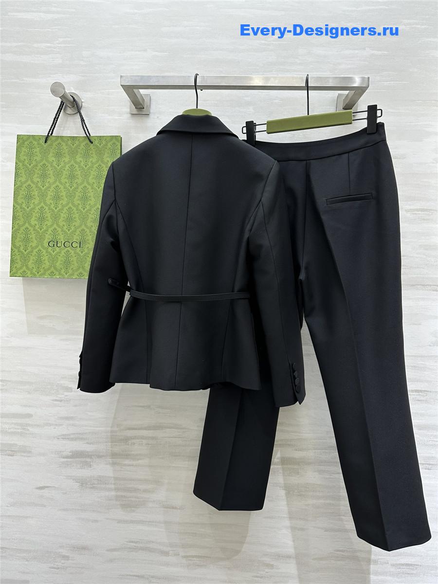 Gvc*1 stylish suit