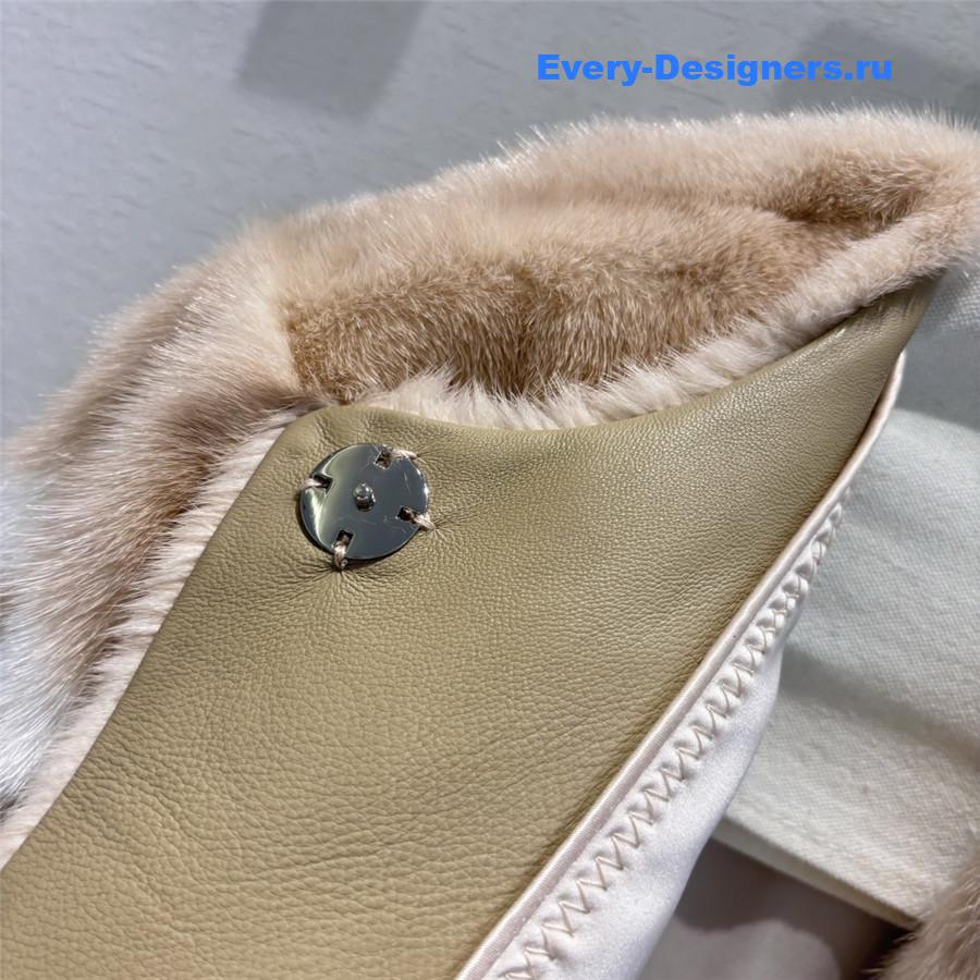l0vis Vvtt0n lv short mink coat