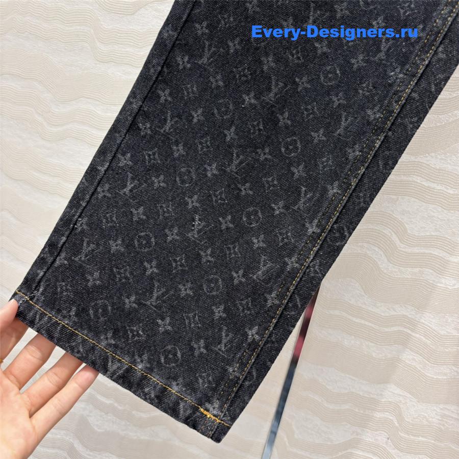 l0vis Vvtt0n monogram print logo jeans