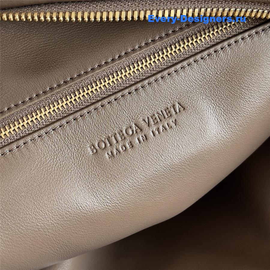 b0tt*ga Ven*ta jodie intrecciato large leather shoulder bag