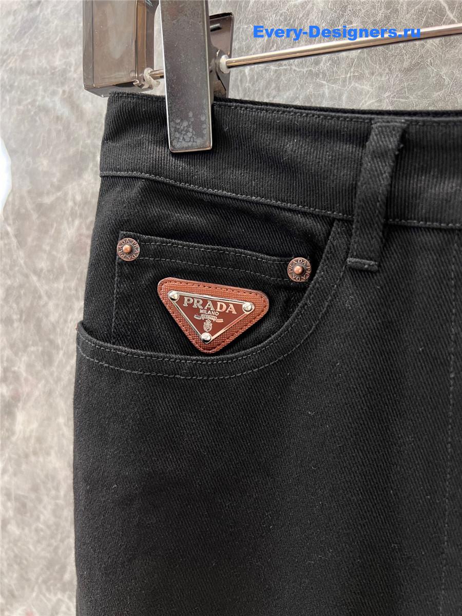Pra*a black straight jeans