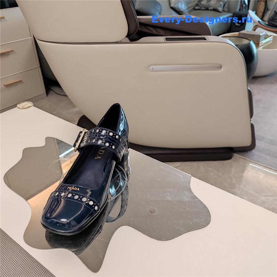 Pra*a 35mm leather mary jane pumps in black