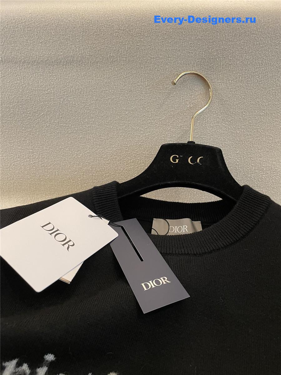 D10r mohair wool crew neck sweater