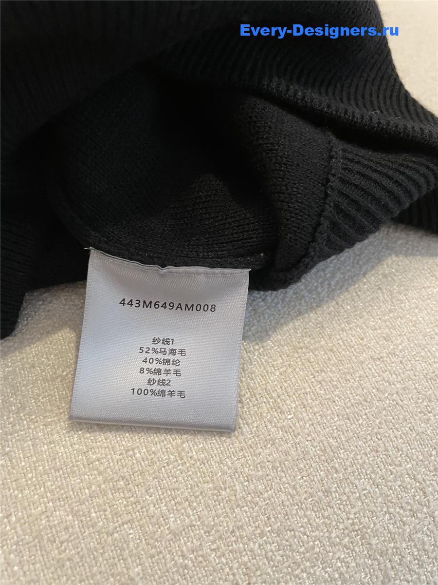 D10r mohair wool crew neck sweater