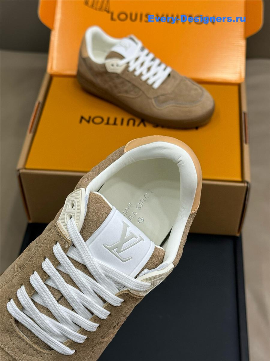 l0vis Vvtt0n lv stadium sneaker for women