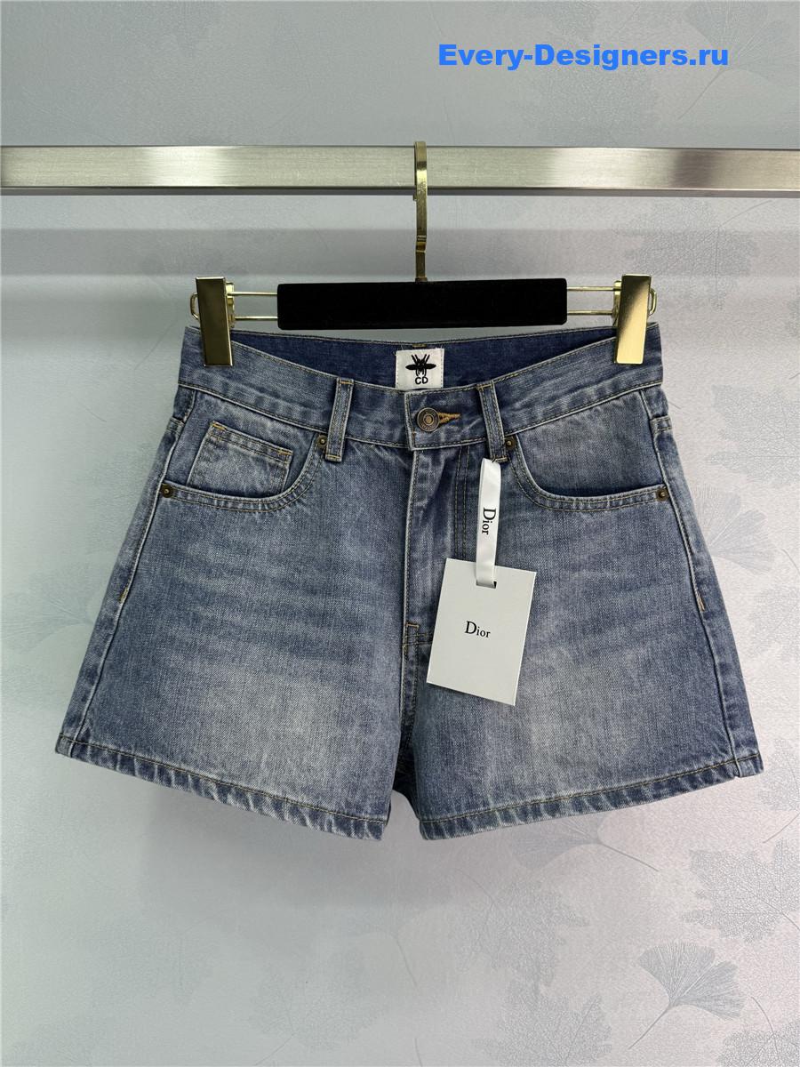 D10r logo denim shorts