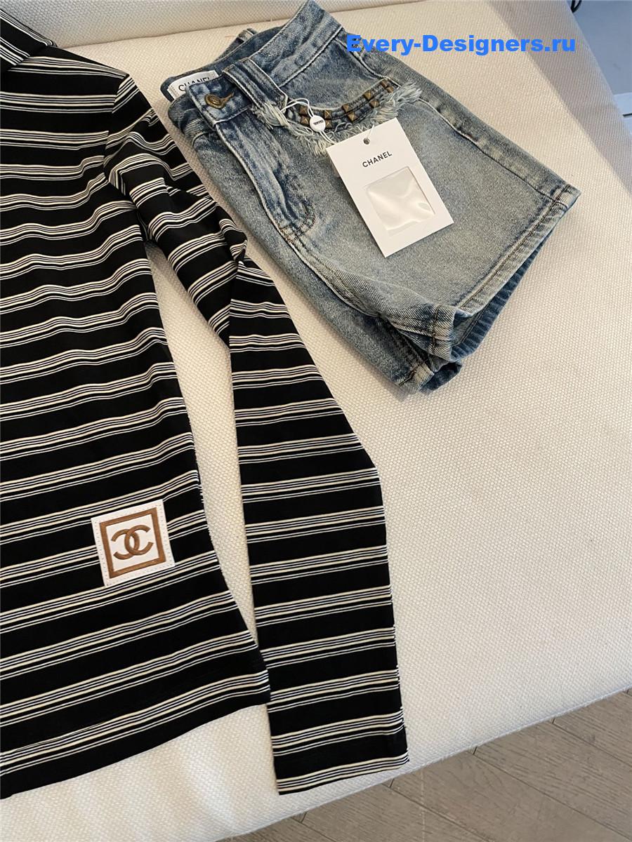 Ch**el hooded striped long sleeve shirt
