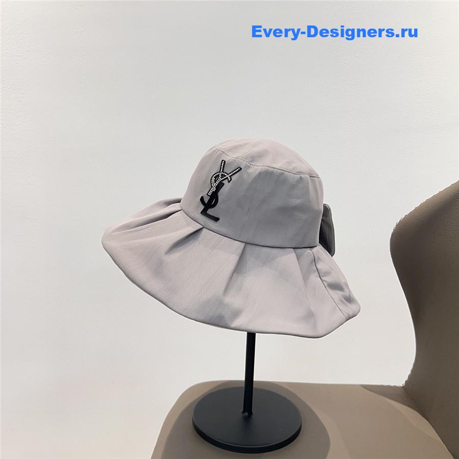 Sa1nt Lau*nt bucket hat for women