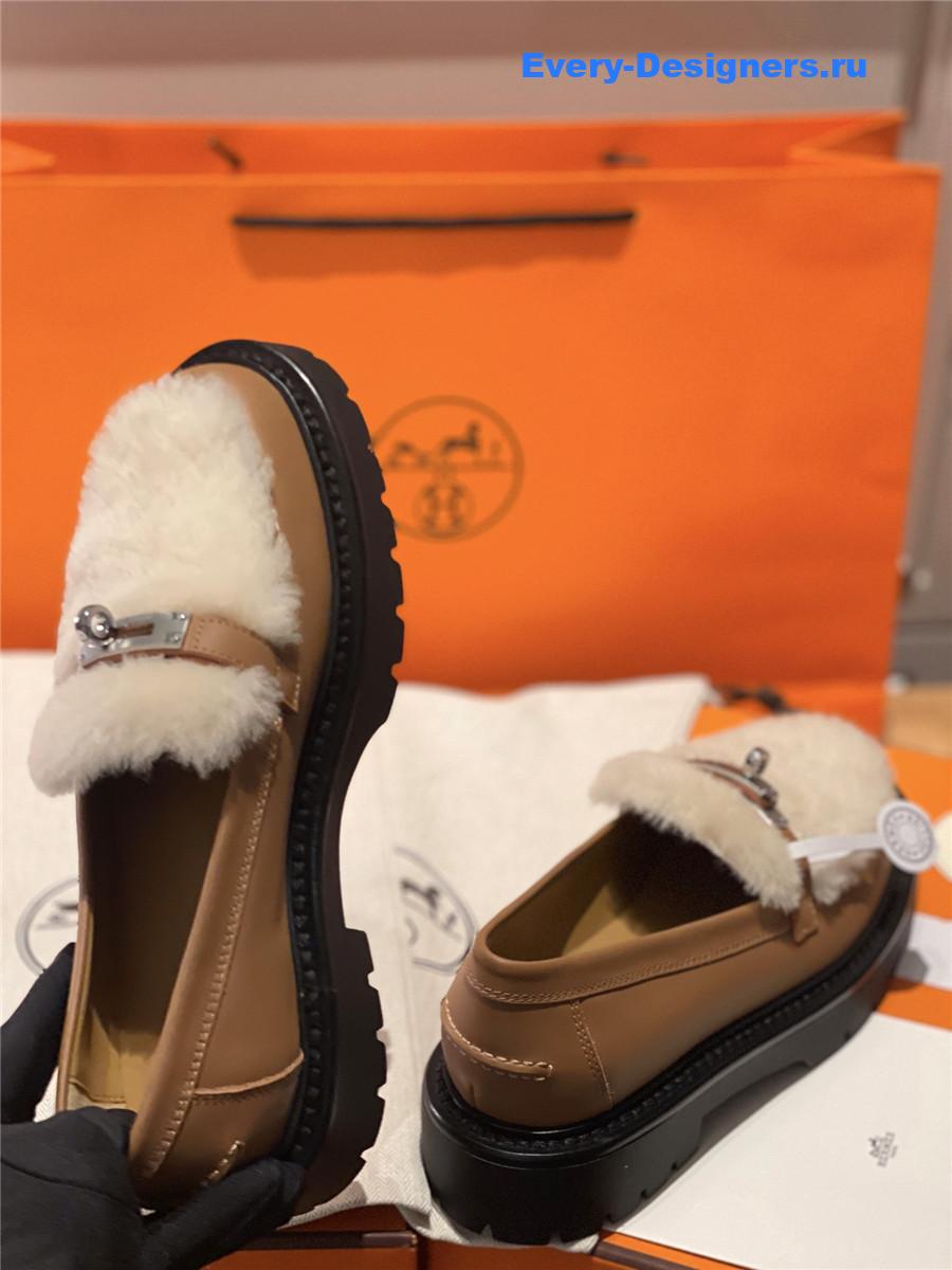 H**me5 brown icone loafer women