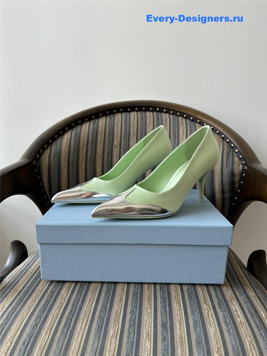 Pra*a green pointed toe pumps
