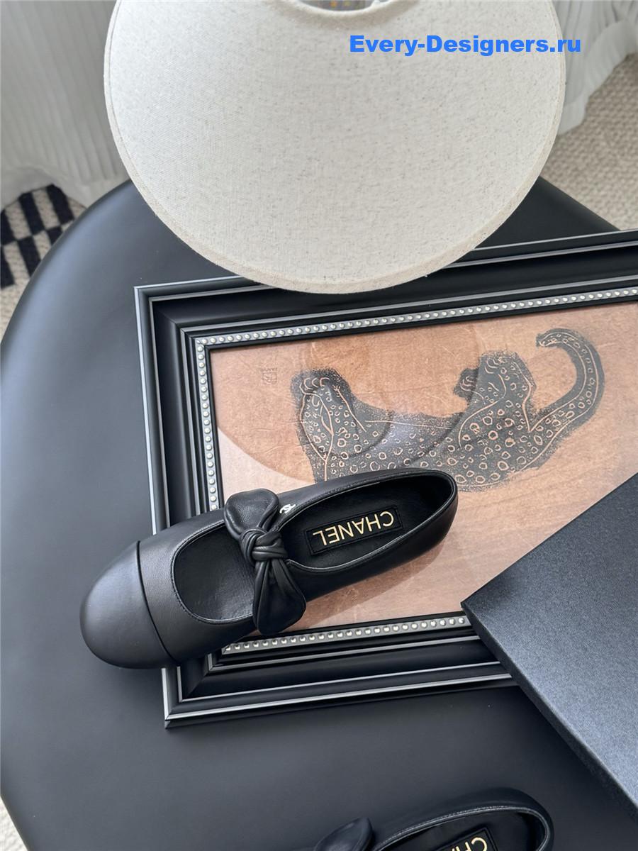 Ch**el black leather mary jane flats