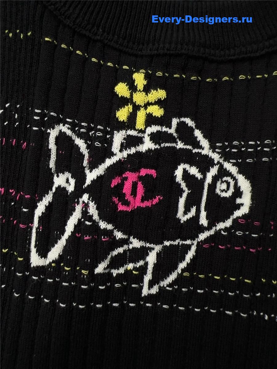 Ch**el embroidered knit vest top