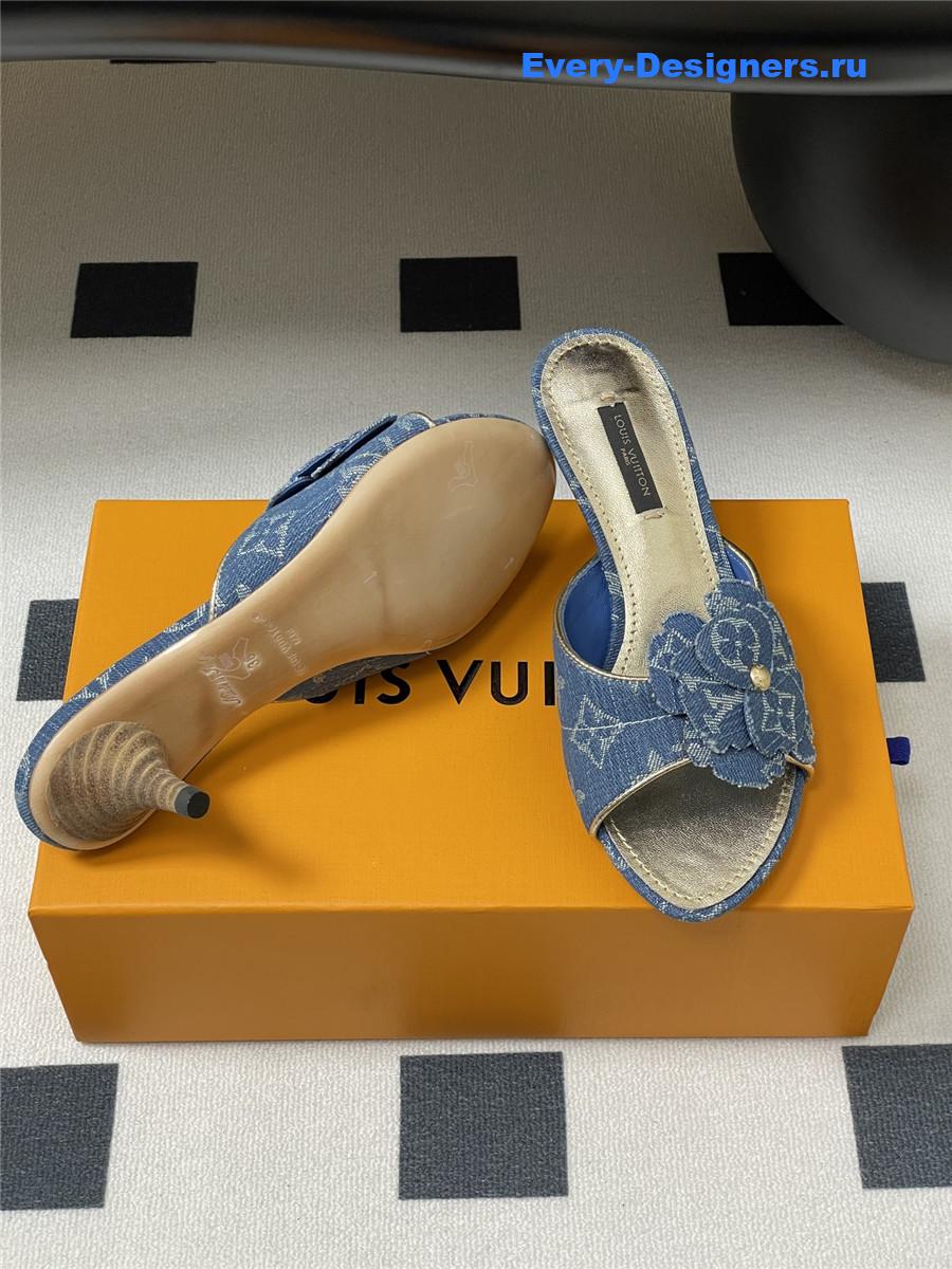 l0vis Vvtt0n blue denim mules