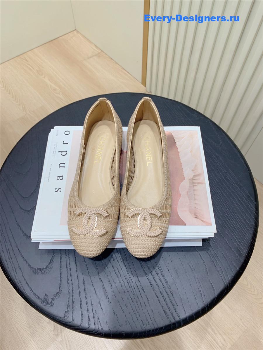 Ch**el cc beige raffia ballet flats
